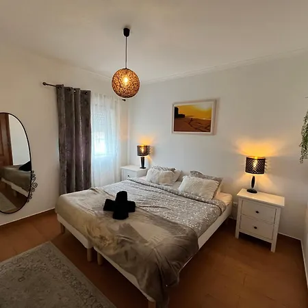 Surf 2 게스트하우스 *