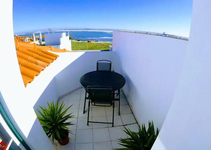 Surf 2 게스트하우스 *