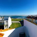 Surf 2 Maison d'hôtes Peniche
