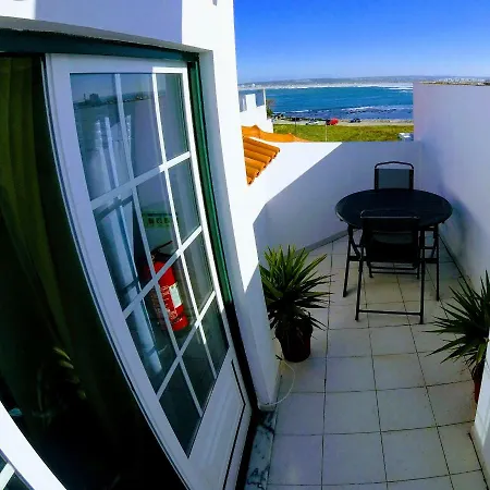 Surf 2 Gasthuis Peniche
