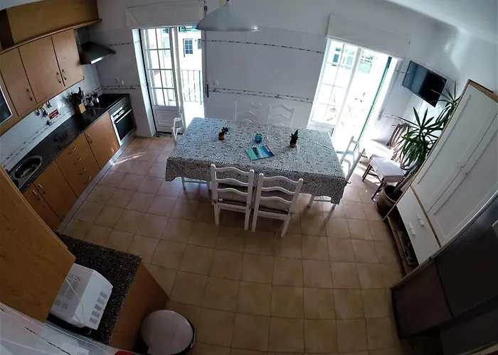 Surf 2 招待所 佩尼契